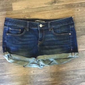 Women’s Express Jean shorts size 8